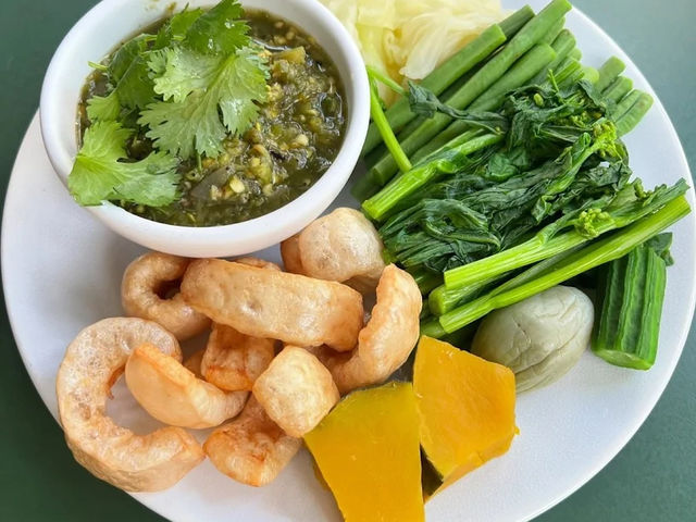 ร้านอาหารสลุงคำ 🌾✨ จังหวัดเชียงราย  🌿✨ 