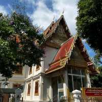 Golden Mount is Bangkok’s Breezy Escape