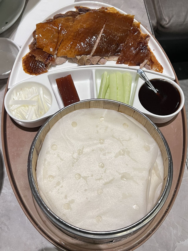 📍朗豪坊霸王烤鴨小館｜現場片皮北京烤鴨✨必點霸王級滋味
