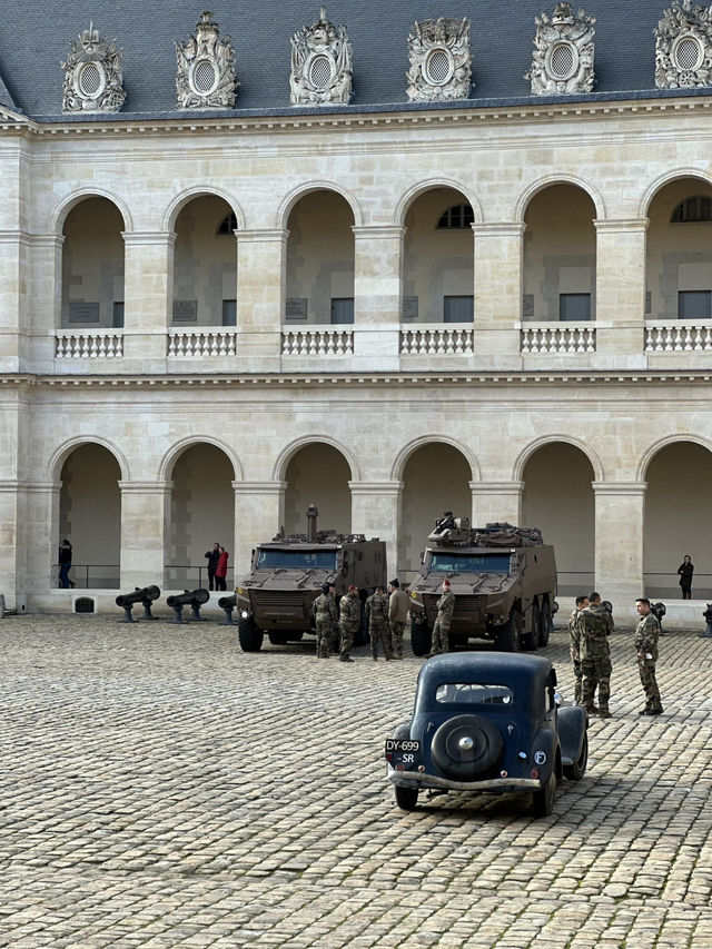 The Golden Dome Of Paris: Exploring Hôtel des Invalides