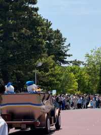 Dreams in Japanese: Discovering Tokyo Disneyland