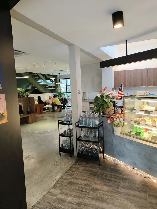 After One KL: Where Mediterranean Meets Minimalism