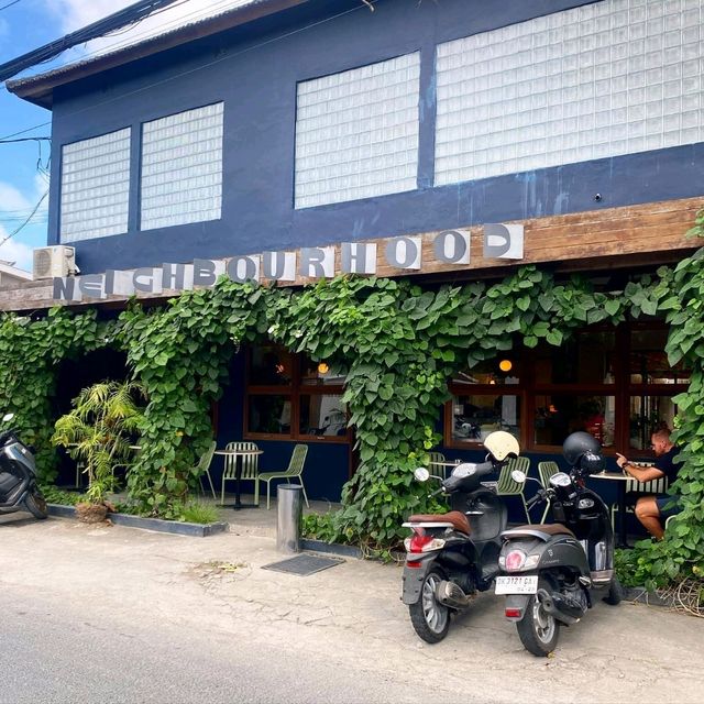 Neighboorhood food Cafe