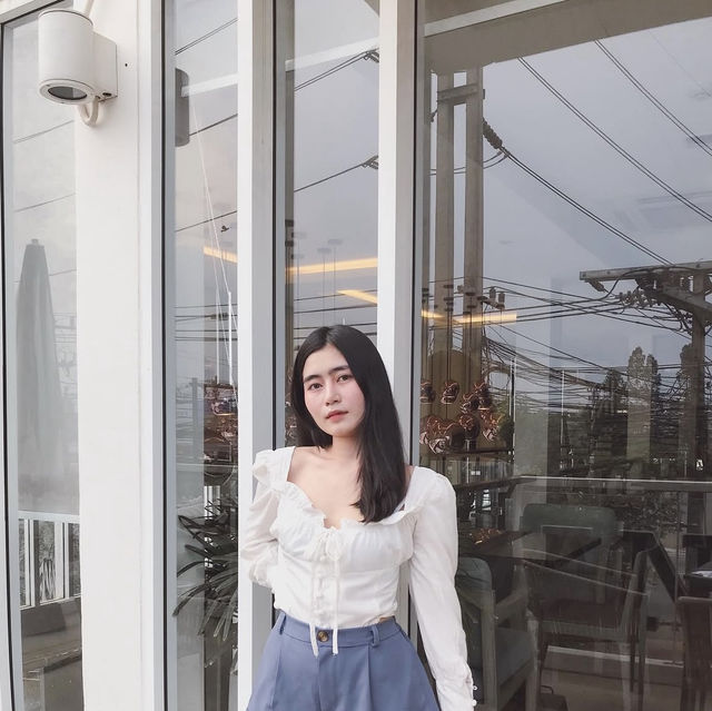 ใครอยู่ปราจีนไม่ควรผ่านคาเฟ่นี้เลย