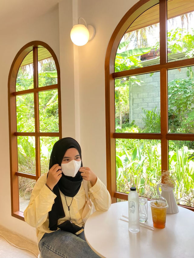 Coming Home Cafe&Seascape 🧋
