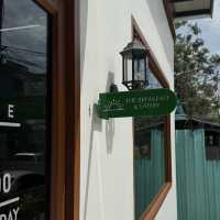 The Breakfast n Eatery 
