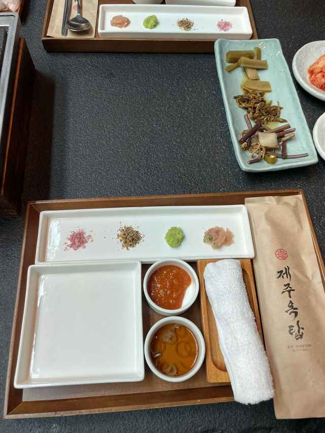 도산공원 근처에서 제주 흑돼지의 진수를 맛보고 싶다면❓