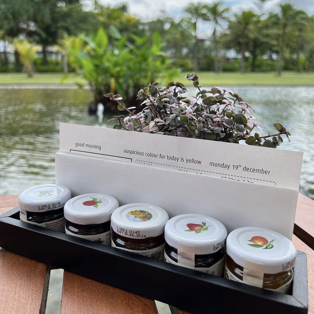 ワインと料理のペアリングを楽しめる野外レストラン🇹🇭 ワインと料理のペアリングを楽しめる野外レストラン🇹🇭