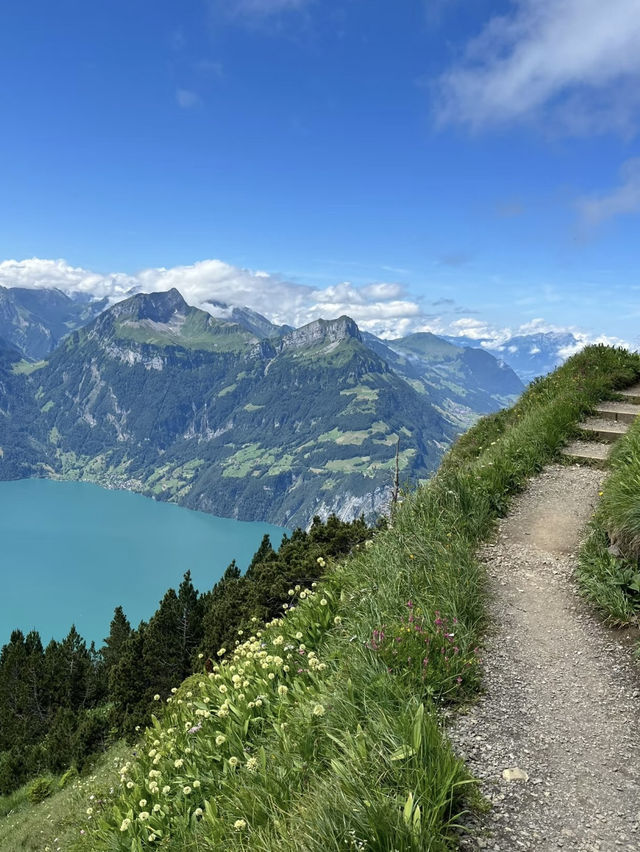 Stoos Trail – Scenic Heights Above Lake Lucerne