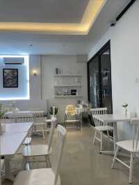 Sharlotte Cafe, Aesthetic Bakes and Cozy Vibes in Batam