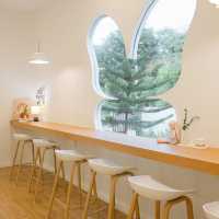 Bombyx Mori Cafe