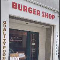  【神奈川/石川町🇯🇵】人気のハンバーガー百名店🍔 CENTRAL BURGER SHOP