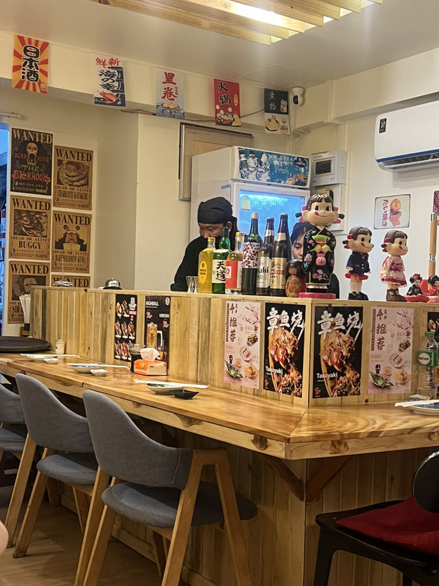 Tora izakaya&sushi bangsaen
