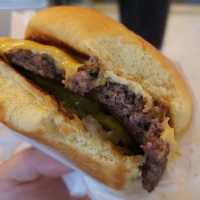 美國 紐約必吃起司漢堡