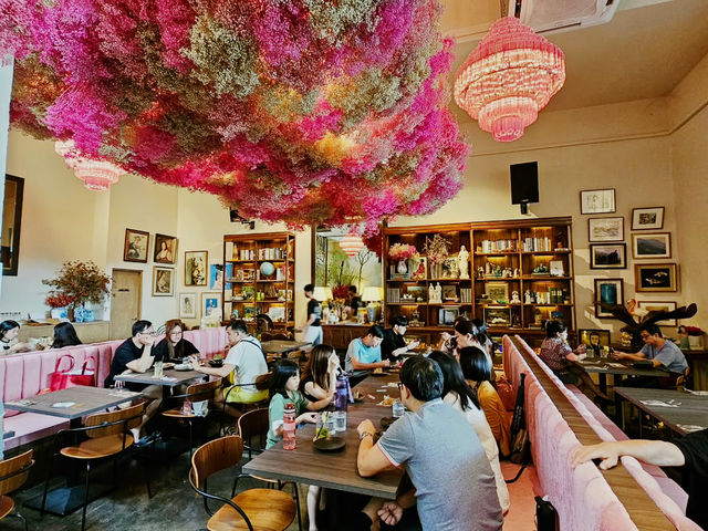 Knockknock Cafe JB