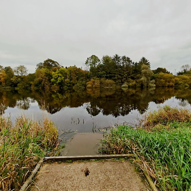 Your Solo River Retreat: Fisherman's Walk, Portglenone Your Solo River Retreat: Fisherman's Walk, Portglenone