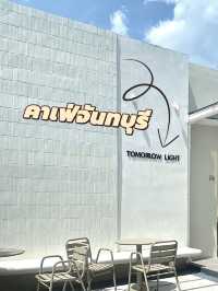 คาเฟ่มุมถ่ายรูปปังๆที่จันท์ Tomorrow Light Cafe