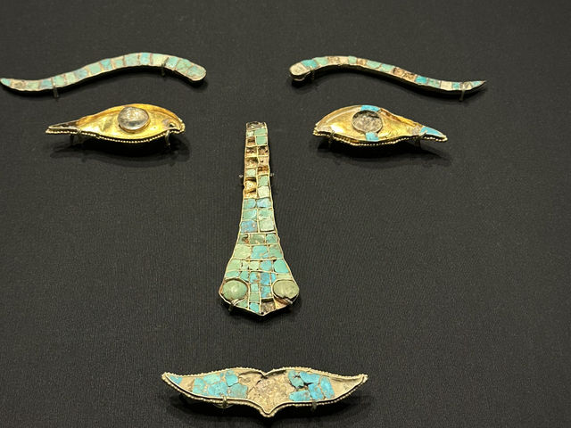 🎨 香港西九文化區文藝之旅|風雨中的美好一日 🌧️🌊📍 🎨 香港西九文化區文藝之旅|風雨中的美好一日 🌧️🌊📍