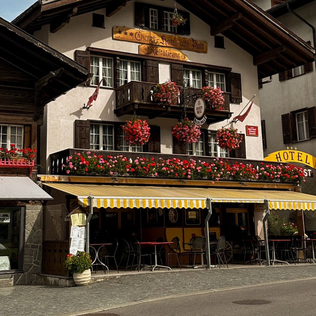 🏔️✨ ZERMATT ALPINE ESCAPE — THE SWISS VILLAGE OF PURE MAGIC 🇨🇭❄️