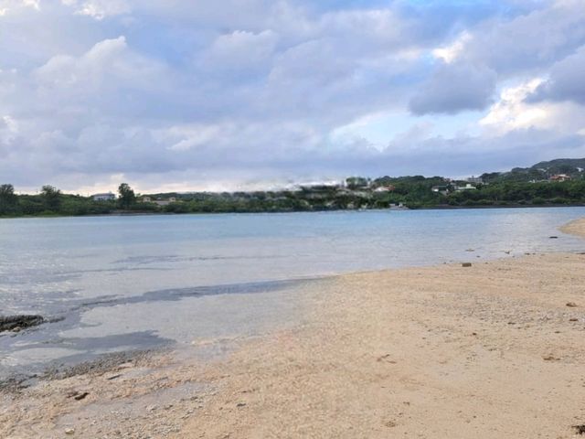 🌊 沖繩奧武島|貓咪之島 × 漁村秘境× 沖繩必吃天婦羅 🌊 沖繩奧武島|貓咪之島 × 漁村秘境× 沖繩必吃天婦羅