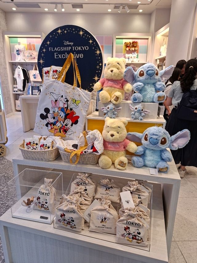 ตามมาส่อง Disney Store ที่ใหญ่ที่สุดในญี่ปุ่น!