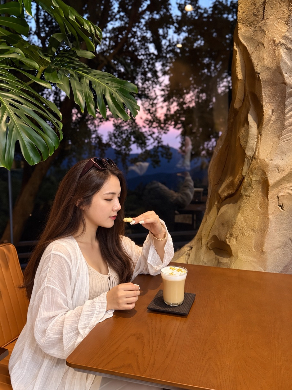 連雲港花果山探店☕️在洞穴風「花與果咖啡」喝一杯大聖咖啡！