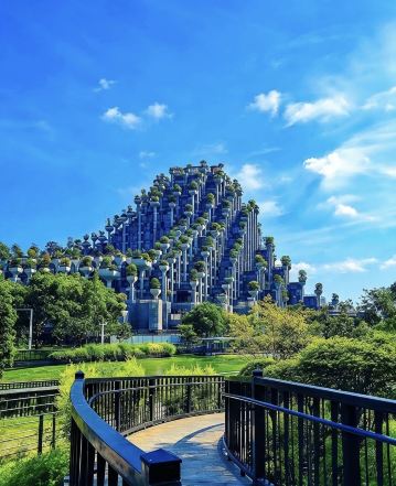 天安·千樹 — 上海超前衛空中花園，蘇州河畔嘅未來感建築大作