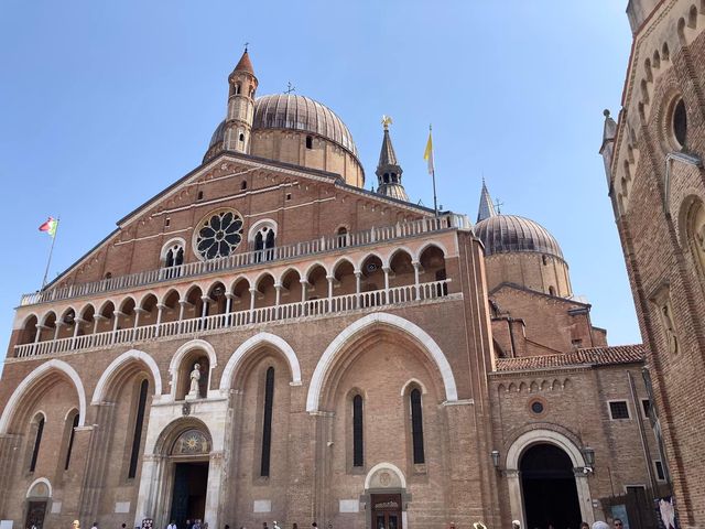 The Basilica of St. Anthony 🏛️