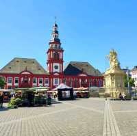 Mannheim: The City Divided in Squares