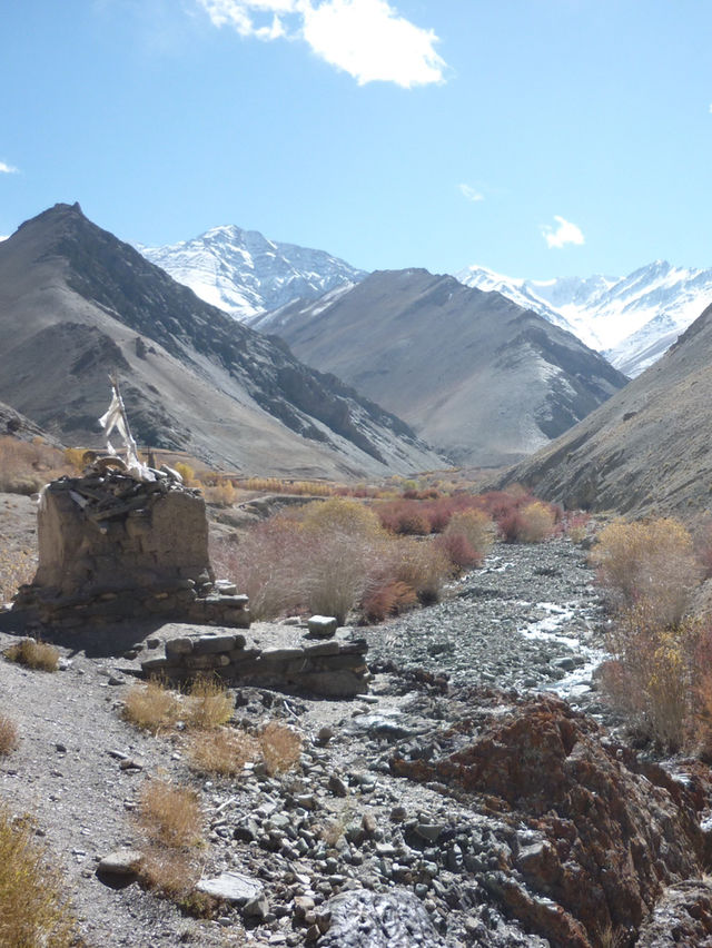 Hidden Valley Between Zinchan and Rumbak: A Remote Himalayan Escape