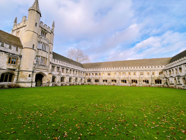 🏛️ Magdalen College: Oxford’s Fairytale Escape