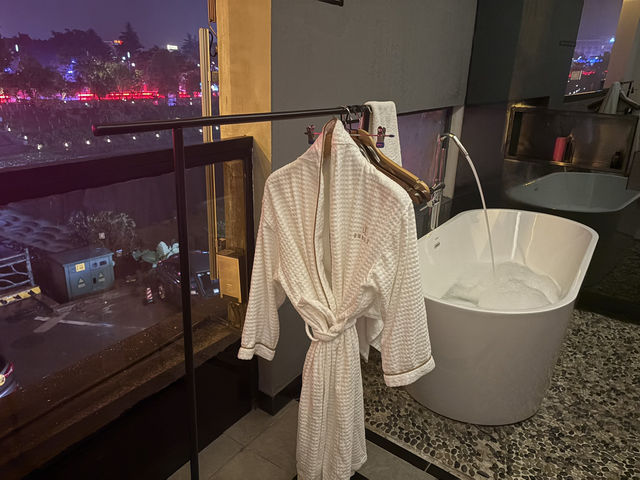 Solo female travelling in China without a guide