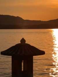 Hangzhou: Heaven on Earth by West Lake
