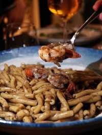 Albania 🇦🇱 Seafood paradise for just £25/ppl