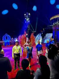 Karlsruhe Weihnachtscircus: Where Holiday Magic Meets Spectacular Wonder! ✨🎪  