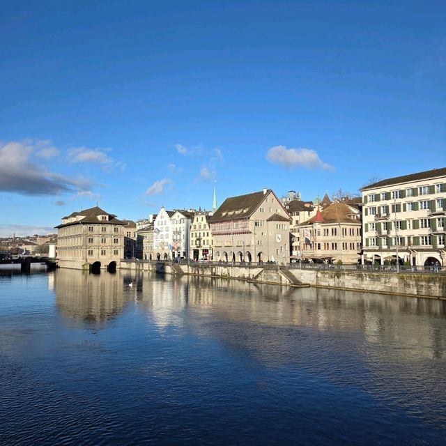 Zurich: A Beautiful Stop on Our Europe Trip 🇨🇭