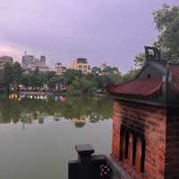 A Lakeside Tale 