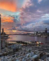 HK's Glamorous Escape: SKYE Bar