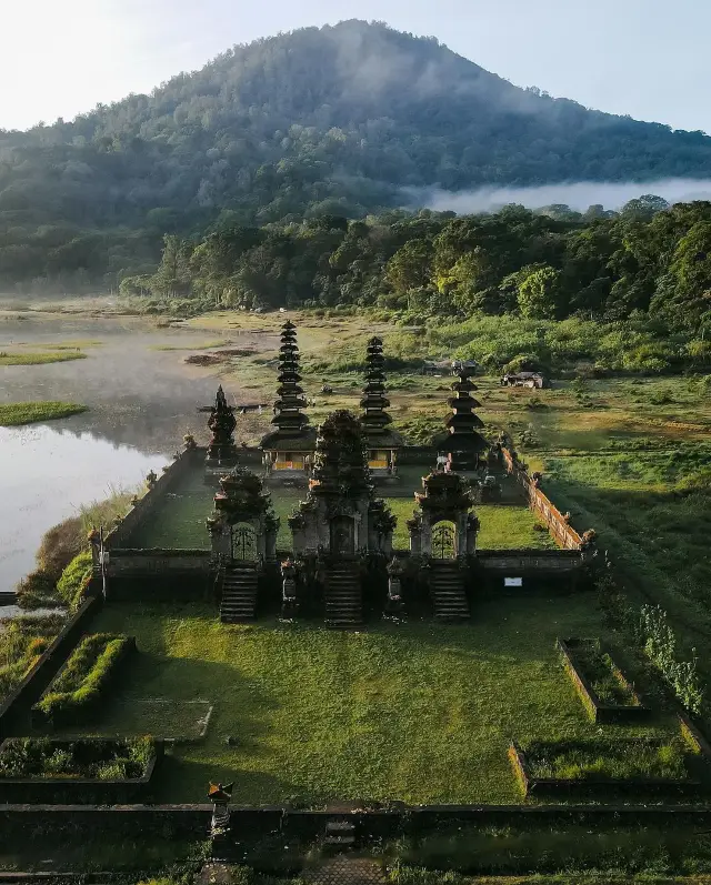 Exploring Tranquility: Tamblingan Lake, North Bali