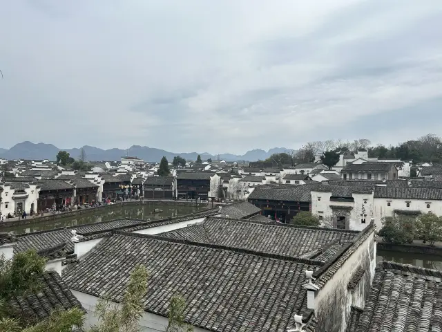 Visit the Zhuge Bagua Village in Lanxi