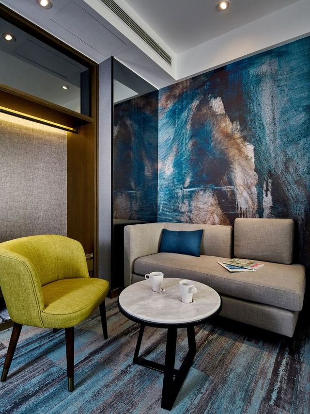 🌟 Kaohsiung's Comfy Stay: Harbour 10 Hotel Highlights 🌟