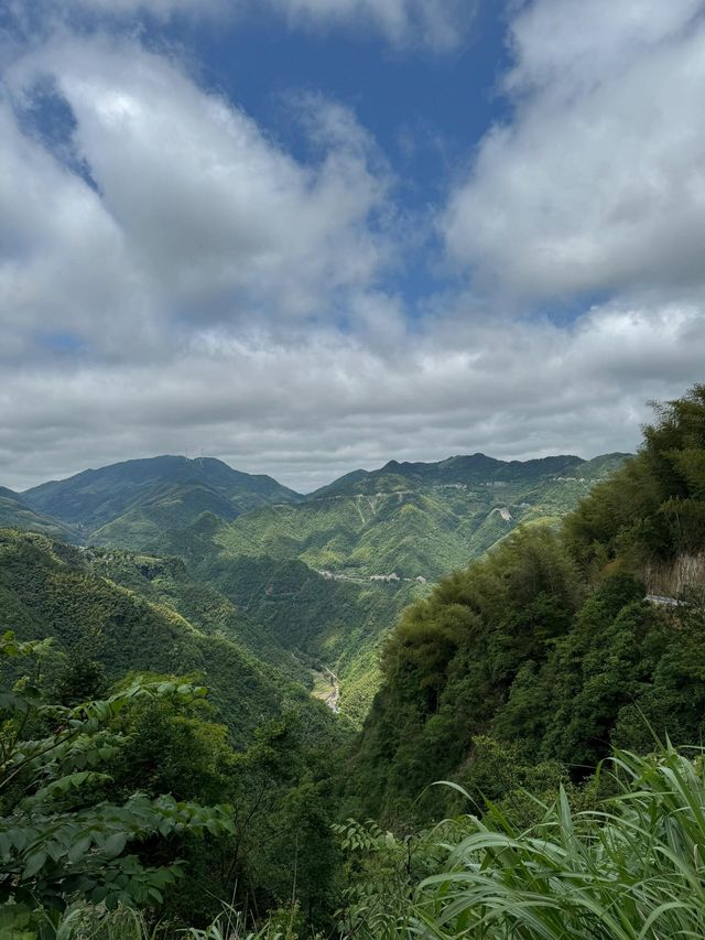 天空之城｜懸崖上的古村落