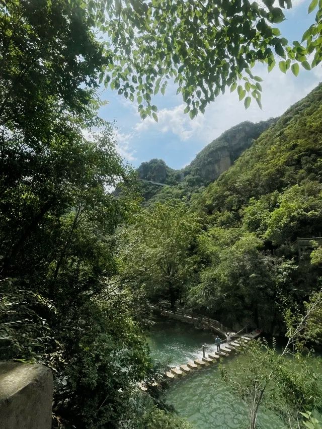 鄂西北的“九寨溝”--鄖西五龍河