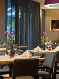 🌟 Munich Must-Stay: Pullman's Perfect Balance! 🏨✨
