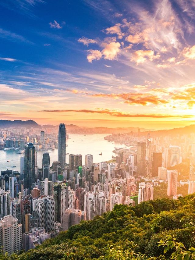 🌟 Hong Kong's Top Attractions: A Nightlife Experience 🌃✨