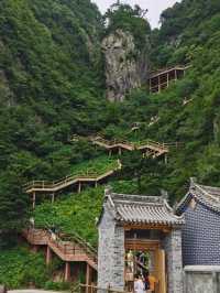 避開人群輕鬆爬山看景，買索道就免門票||