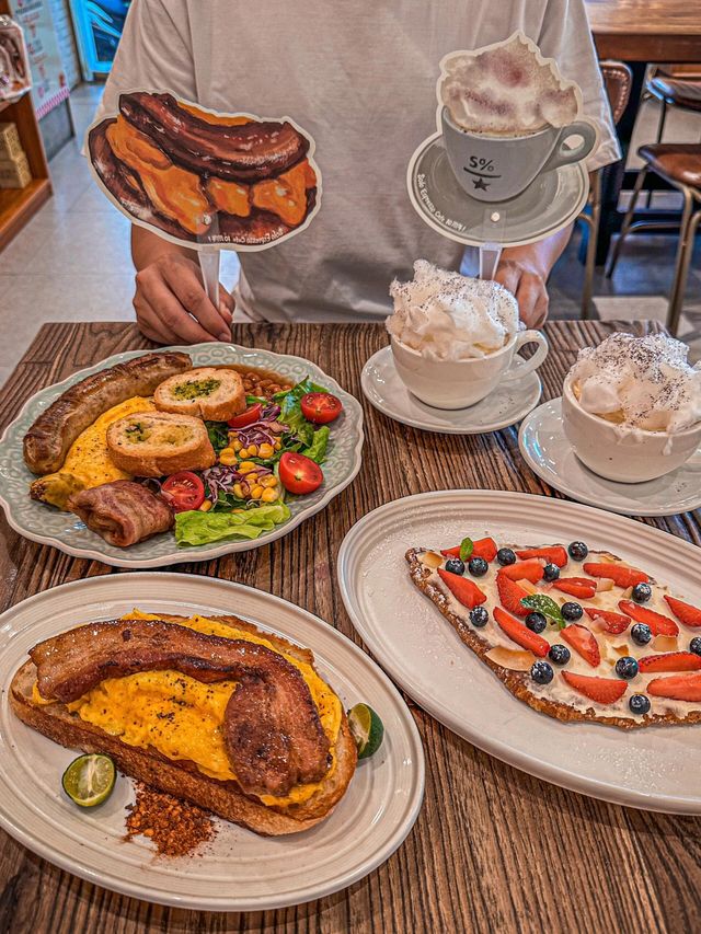 中山一日遊 City eat 指南！！好吃好拍！！ 第一站：早餐去 solo 吃個 brunch，中山網紅老店。