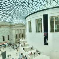 The British Museum ( UK England) place of beauty and history 