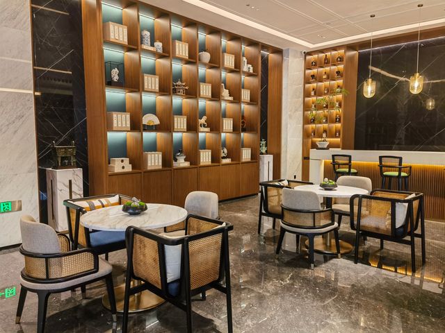 洛陽開元大道希爾頓花園酒店。