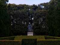 Lu Xun Park in Shanghai: A Must-Visit in China 🇨🇳🌳